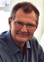 Andrew J Robinson